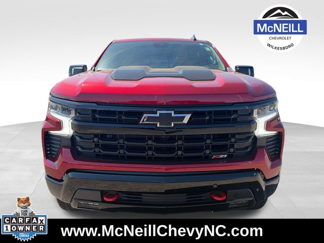 Used 2025 Chevrolet Silverado 1500 LT Trail Boss w/ LT Trail Boss Premium Package AWD/4WD image 2