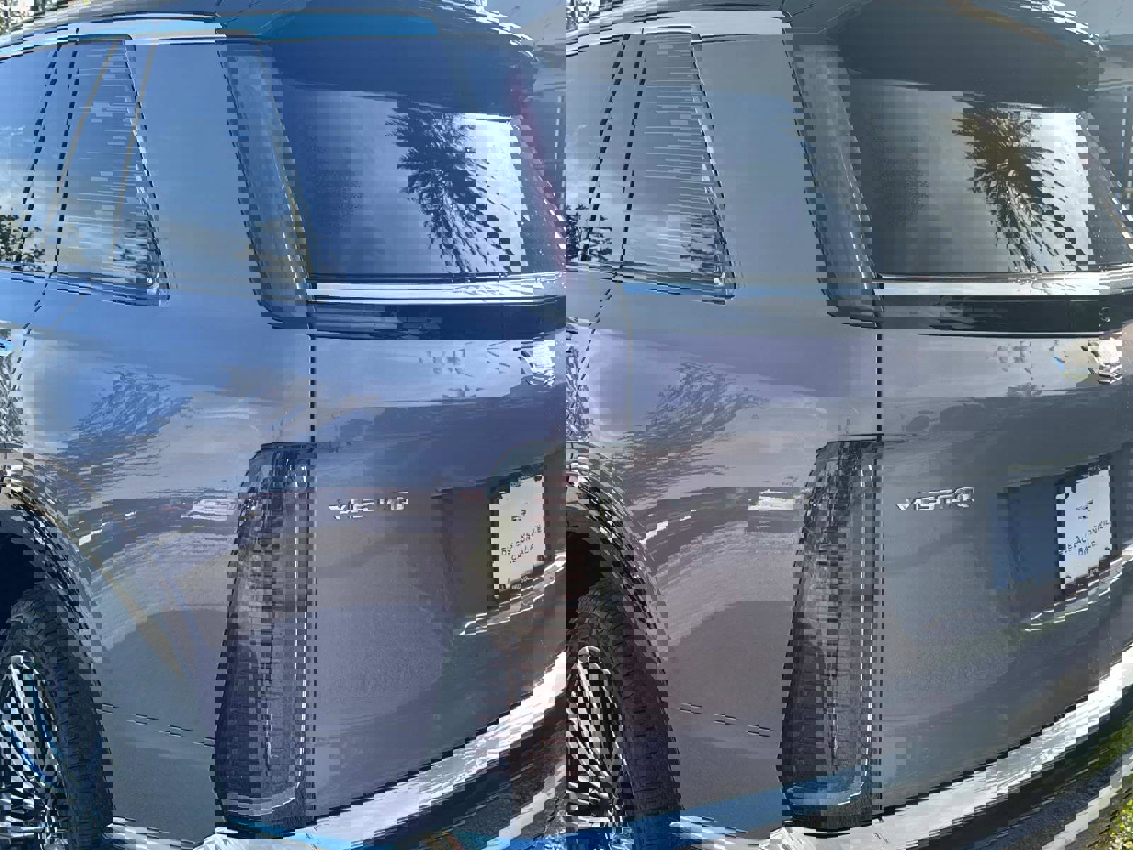 New 2026 Cadillac Vistiq Premium Luxury image 10