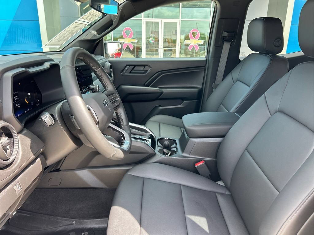 Used 2026 Chevrolet Colorado Trail Boss AWD/4WD image 9