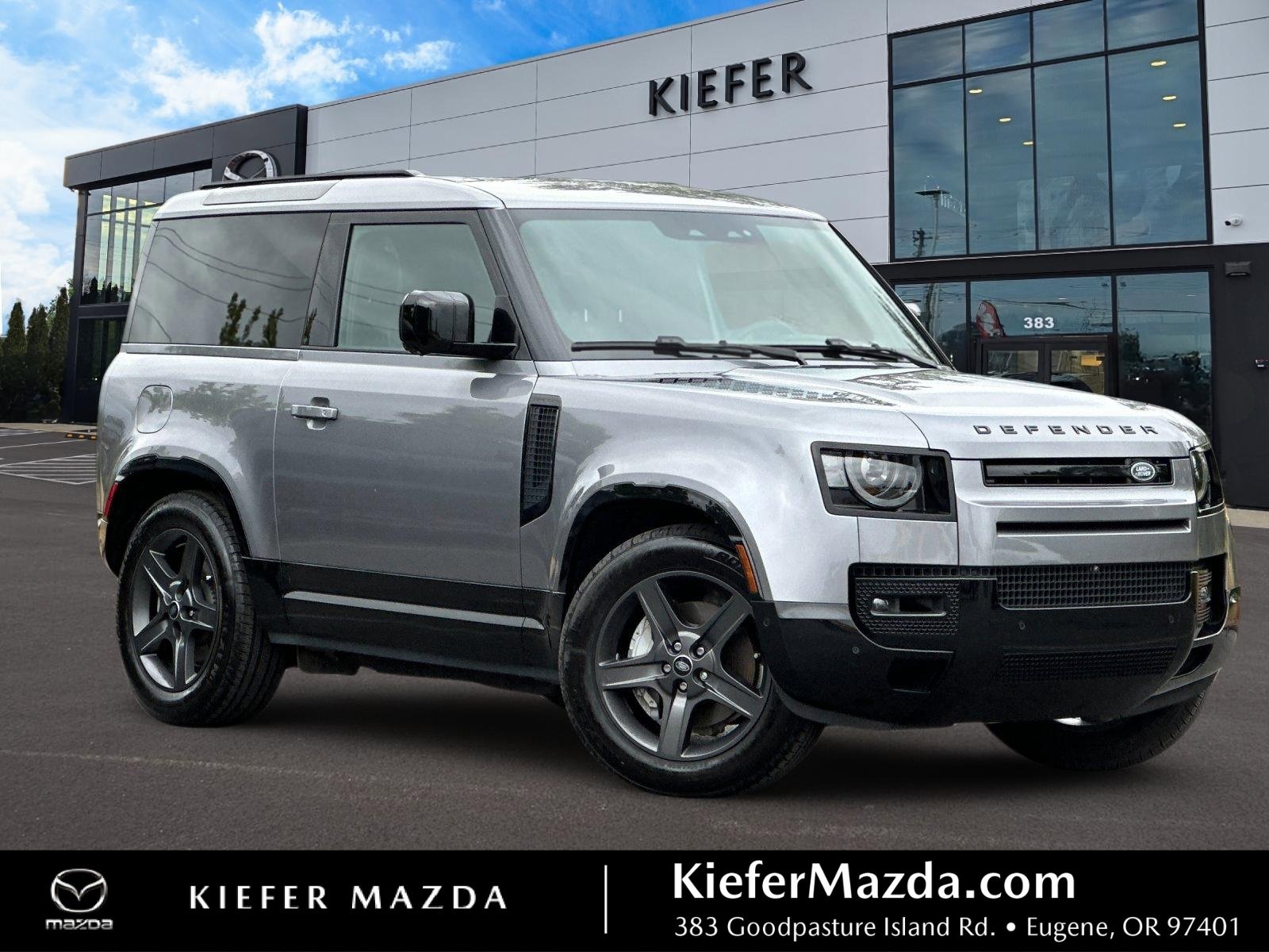 Used 2024 Land Rover Defender 90 X-Dynamic SE