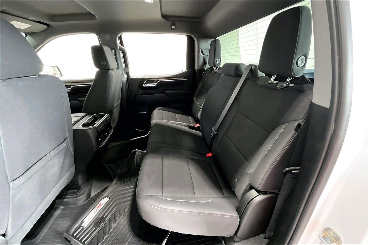 Used 2024 Chevrolet Silverado 1500 LT Trail Boss w/ Protection Package AWD/4WD image 19