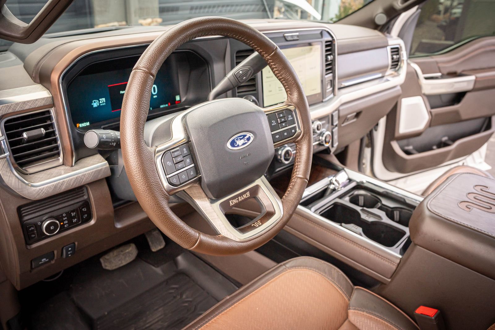 Used 2025 Ford F350 King Ranch AWD/4WD image 17
