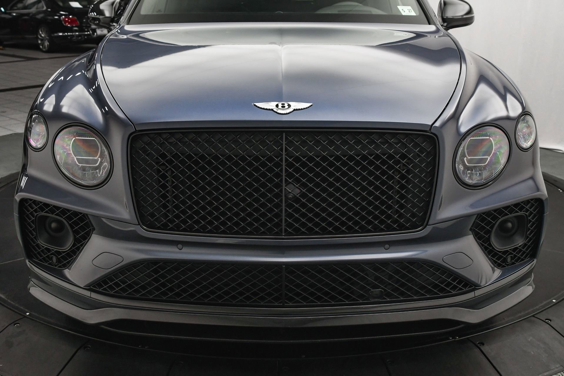 Used 2022 Bentley Bentayga S image 29