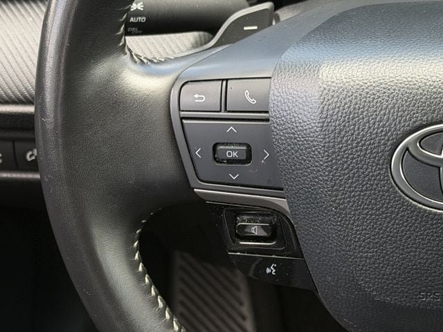 Certified 2025 Toyota Camry SE FWD image 14