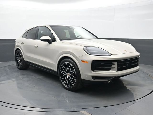 New 2026 Porsche Cayenne Coupe image 23