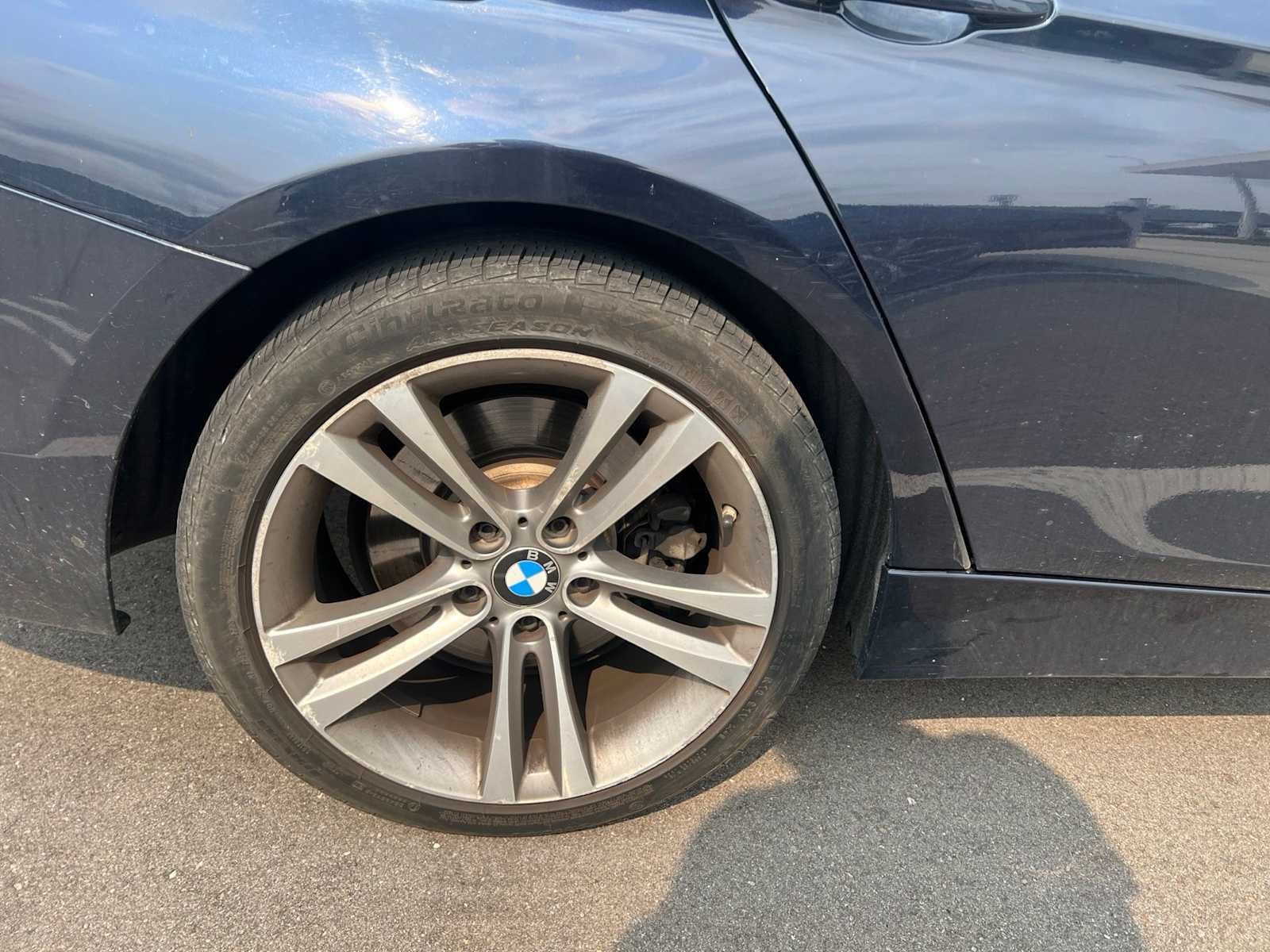 Used 2017 BMW 340i xDrive Sedan AWD/4WD image 21