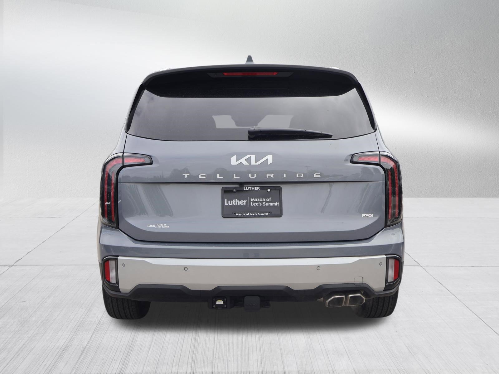 Used 2024 Kia Telluride SX Prestige w/ Towing Package AWD/4WD image 6