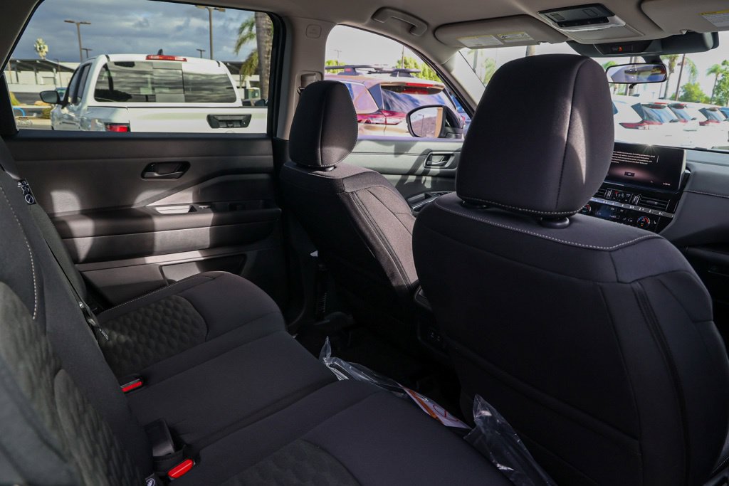 New 2026 Nissan Pathfinder SV FWD image 17