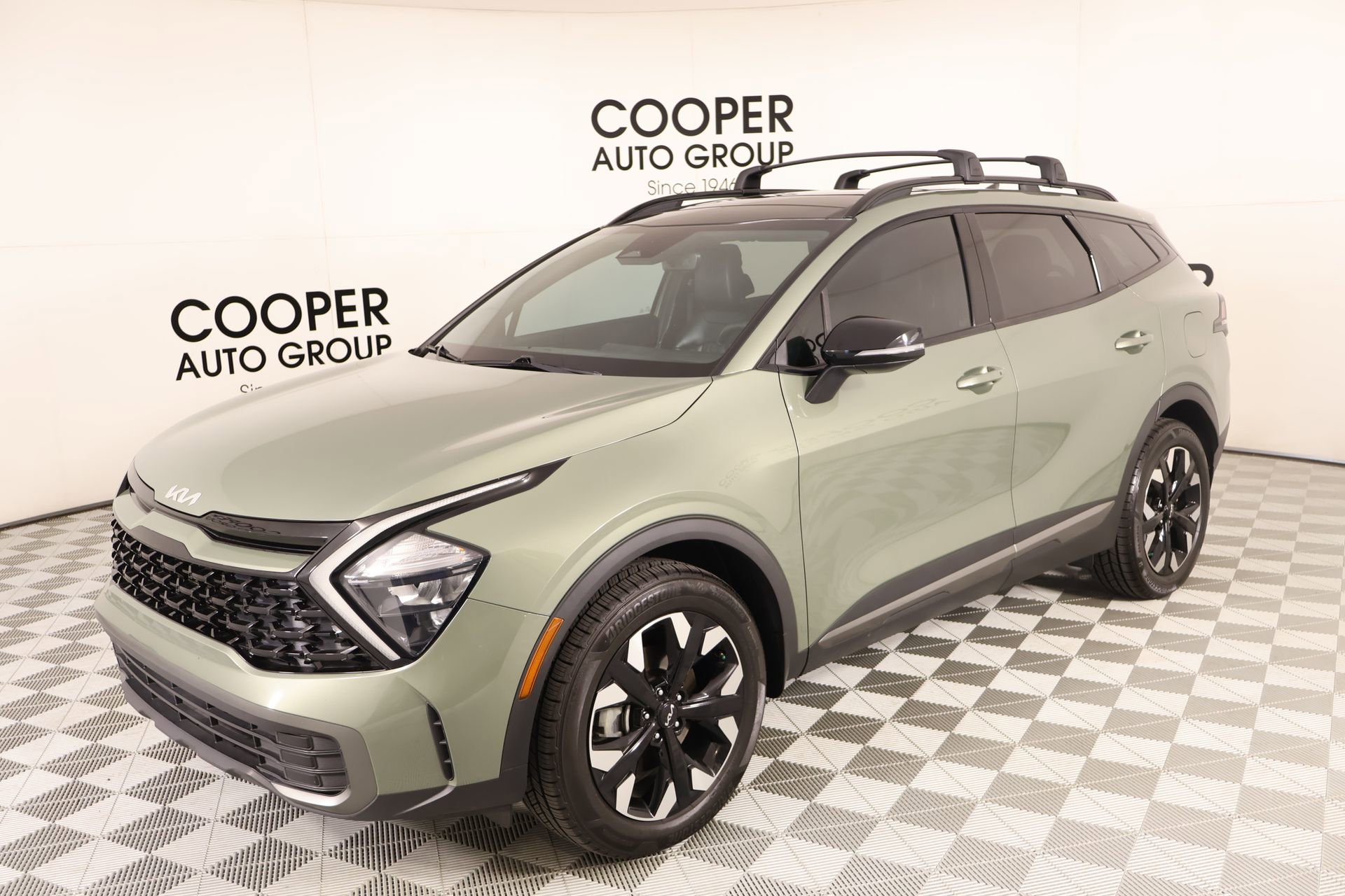 Used 2023 Kia Sportage X-Line w/ X-Line Premium Package AWD/4WD image 11
