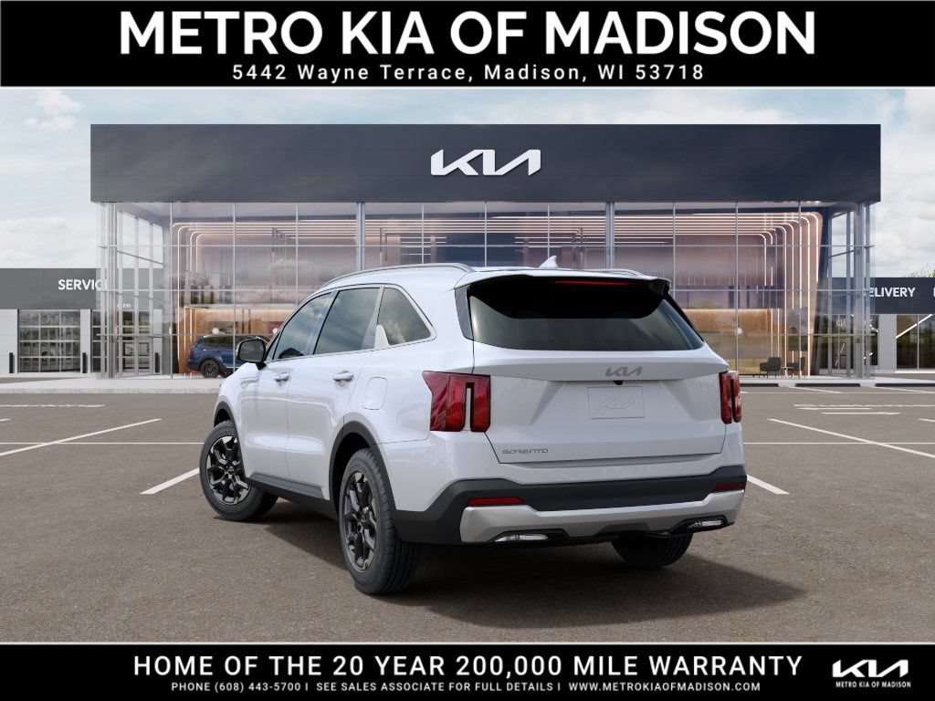 New 2026 Kia Sorento S FWD image 4