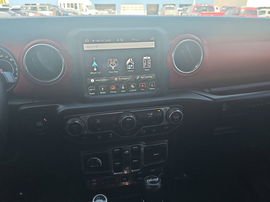 Used 2018 Jeep Wrangler Unlimited Rubicon AWD/4WD image 19
