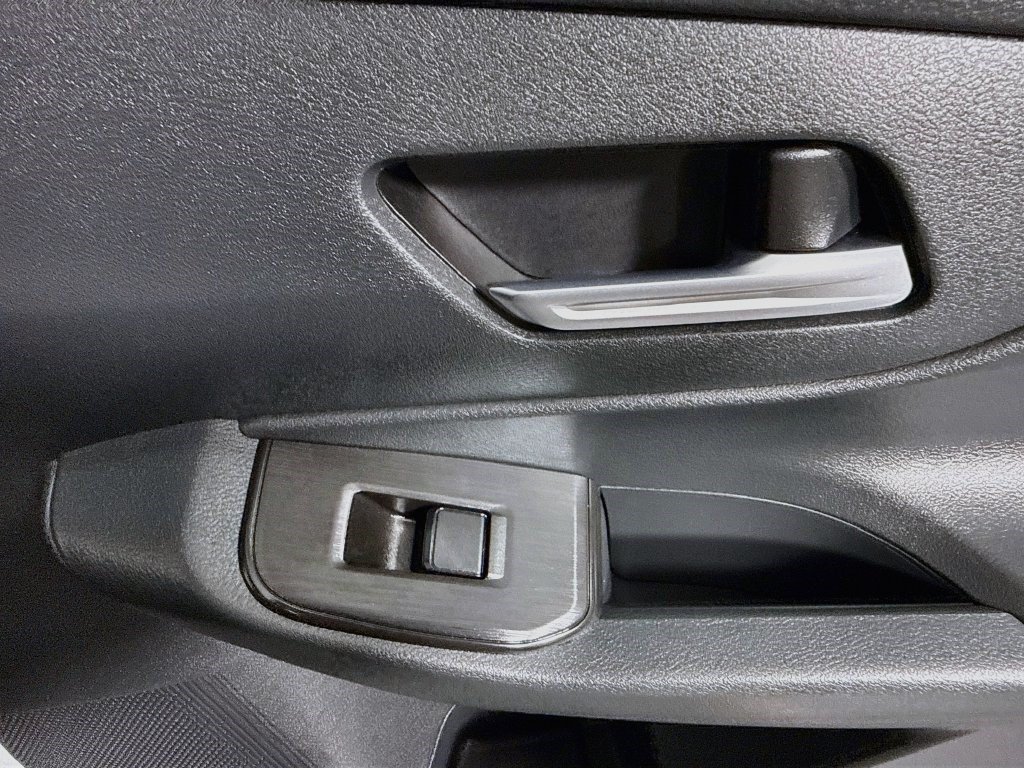 Used 2026 Nissan Sentra SR w/ Floor Mat Package FWD image 30