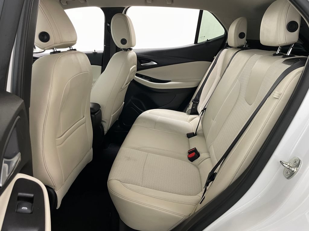 Certified 2020 Buick Encore GX Preferred w/ Sport Touring Package AWD/4WD image 10