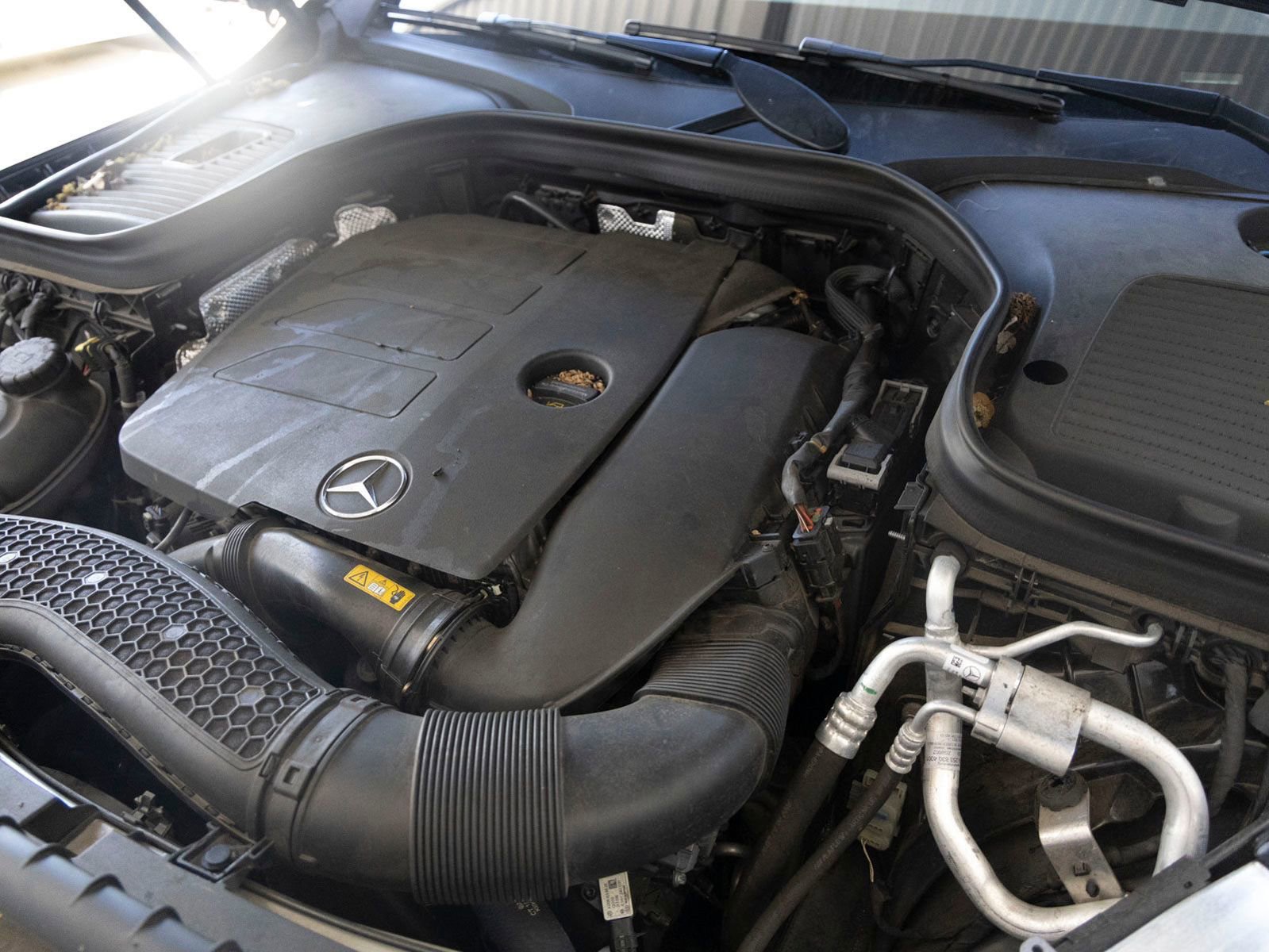 Used 2021 Mercedes-Benz GLC 300 image 29