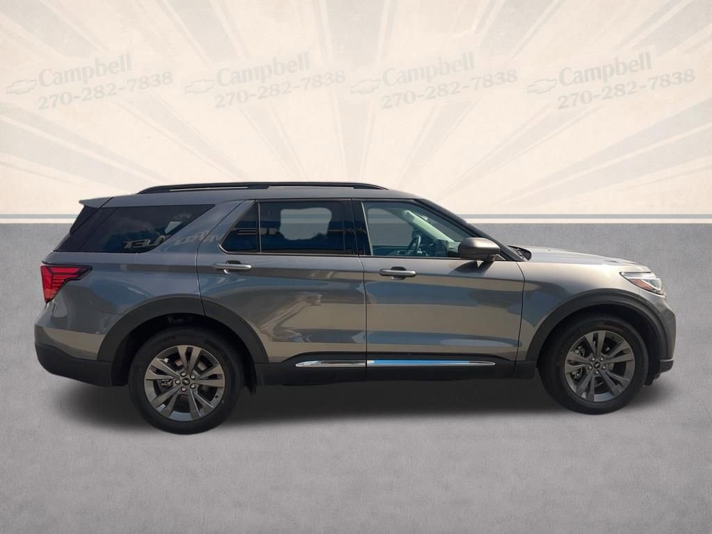 Used 2025 Ford Explorer Active w/ Active Comfort Package image 38