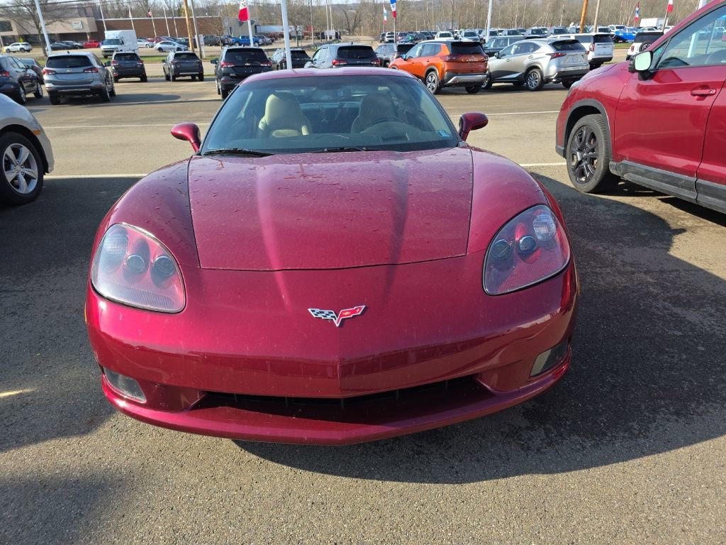 Used 2006 Chevrolet Corvette Coupe w/ Preferred Equipment Group RWD image 8