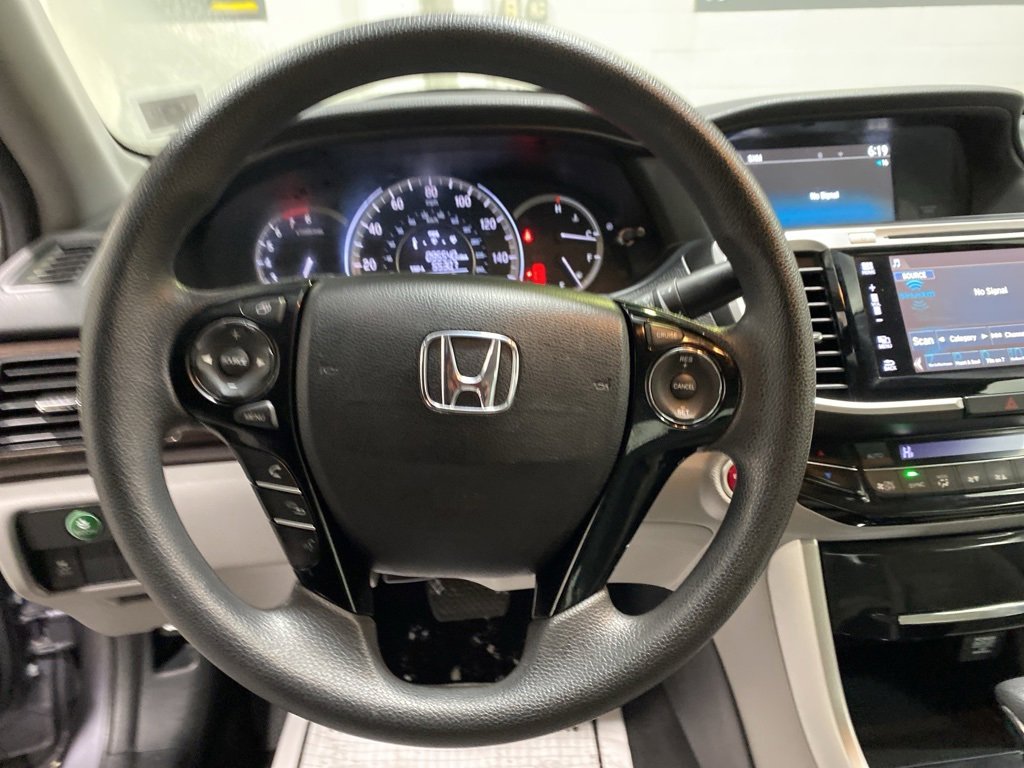 Used 2016 Honda Accord EX image 21