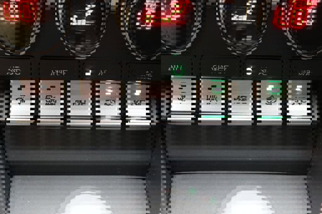 Used 2024 Toyota GR86 image 20