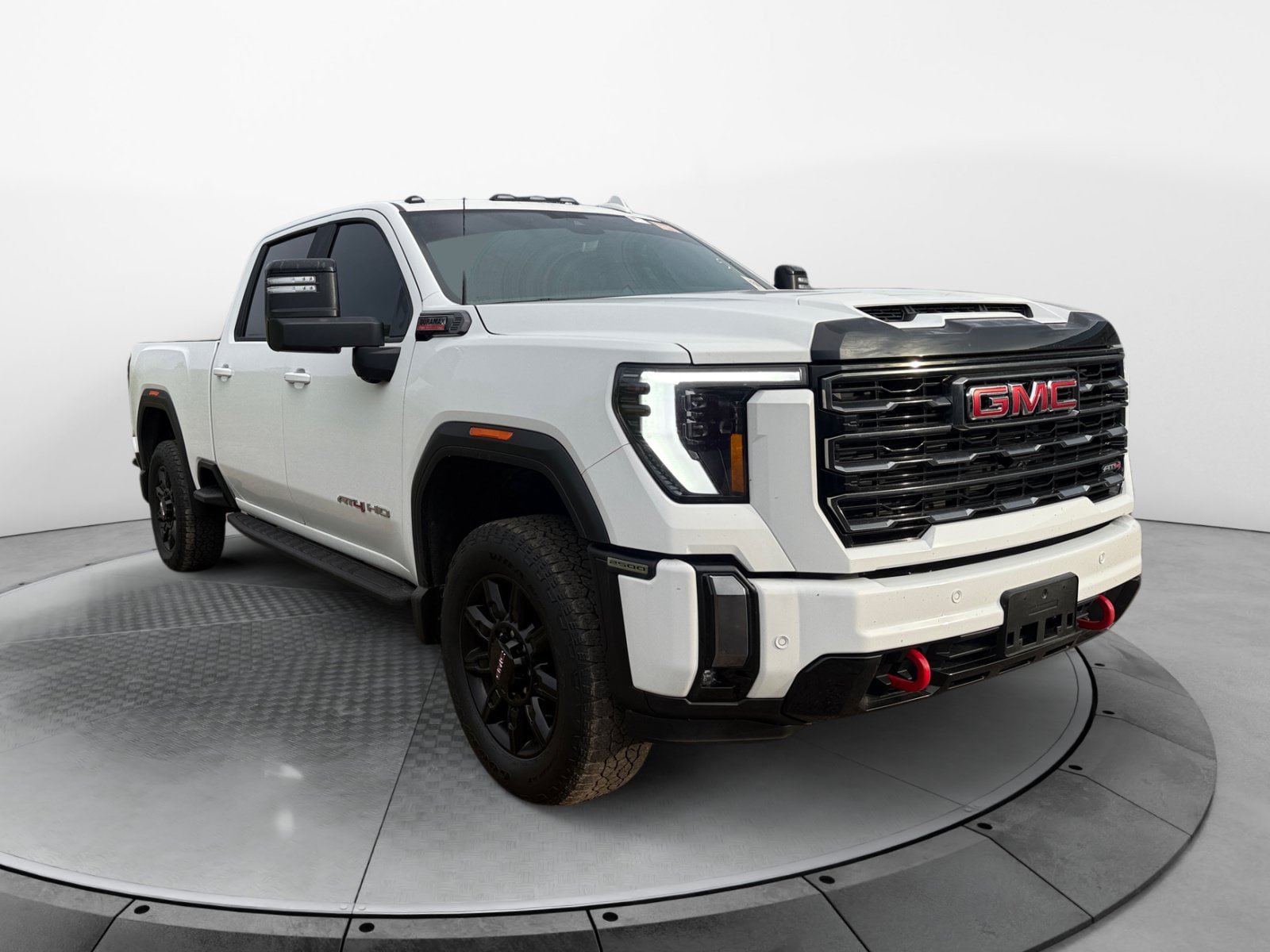 Used 2024 GMC Sierra 2500 AT4 w/ AT4 Premium Plus Package AWD/4WD image 4