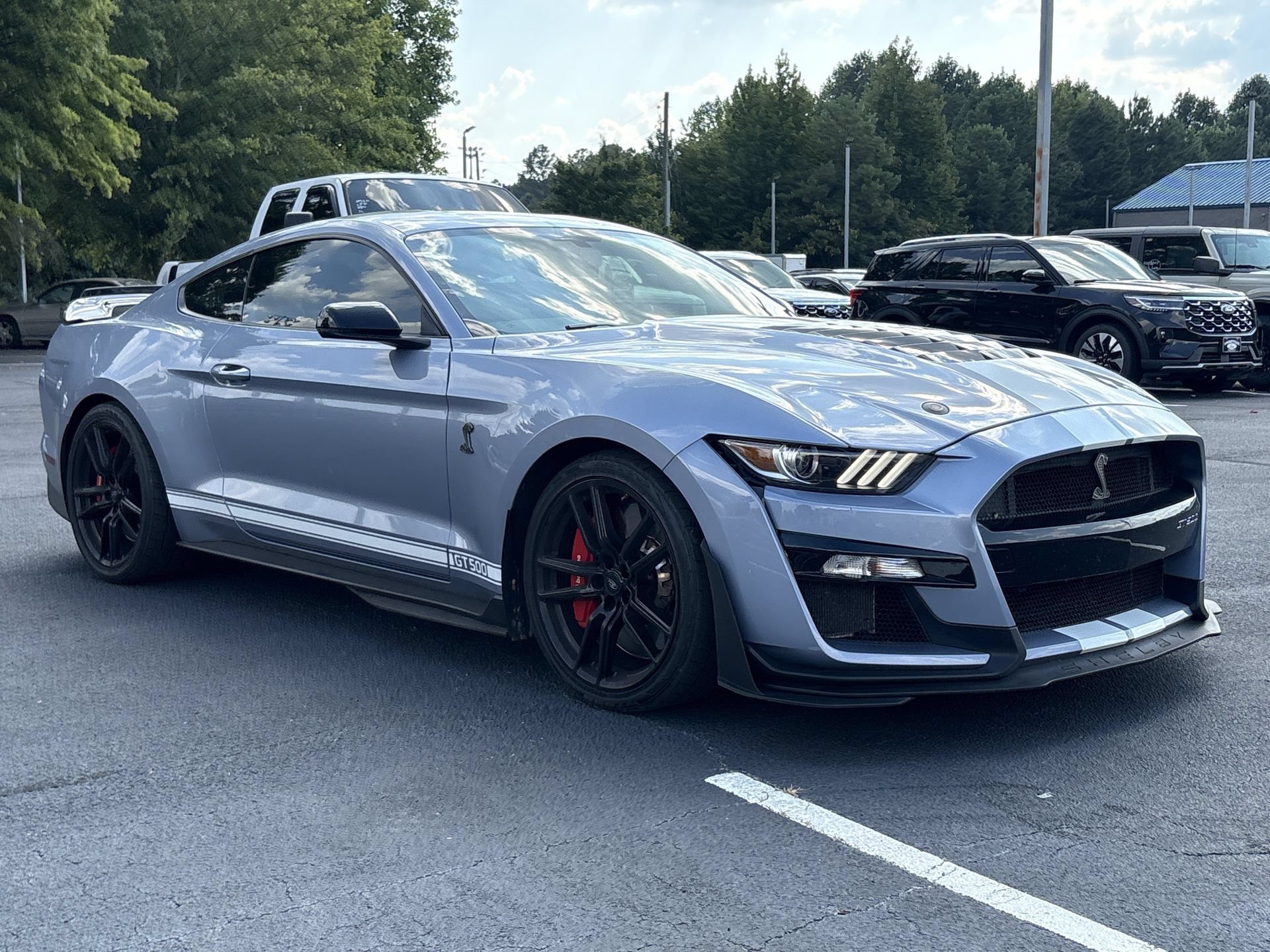 Used 2022 Ford Mustang Shelby GT500 w/ Technology Package RWD image 26