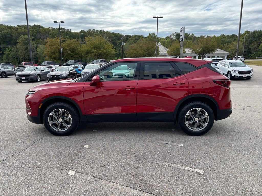 Used 2023 Chevrolet Blazer LT w/ Driver Confidence Package image 3