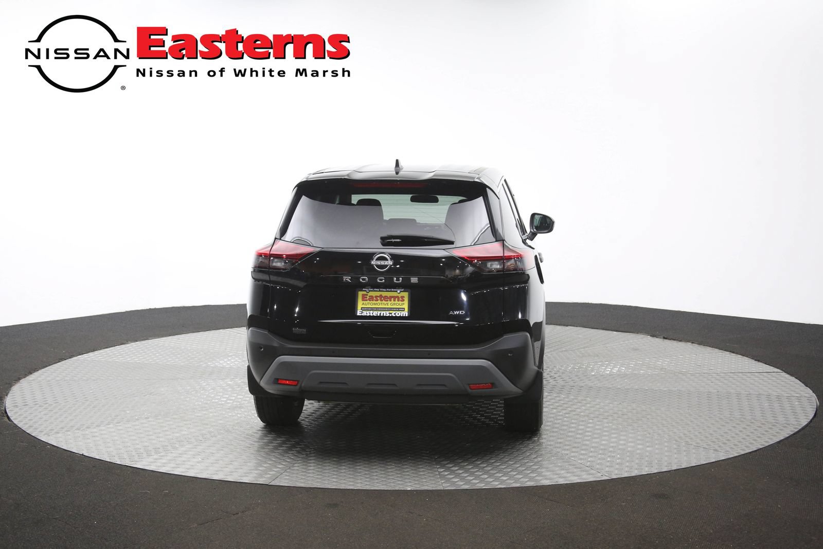 Used 2023 Nissan Rogue S AWD/4WD image 35