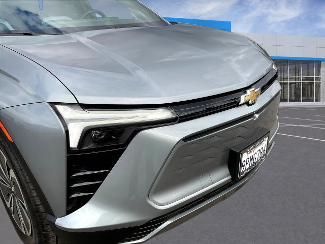 Certified 2024 Chevrolet Blazer EV LT AWD/4WD image 35