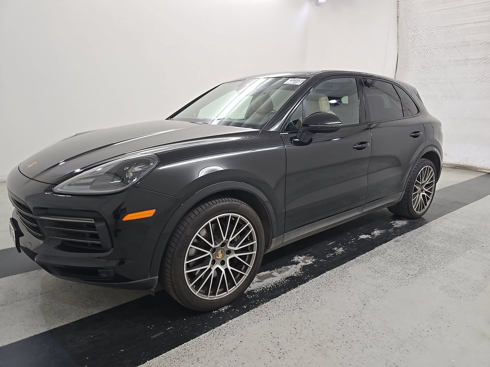 Used 2023 Porsche Cayenne Platinum Edition AWD/4WD video 1
