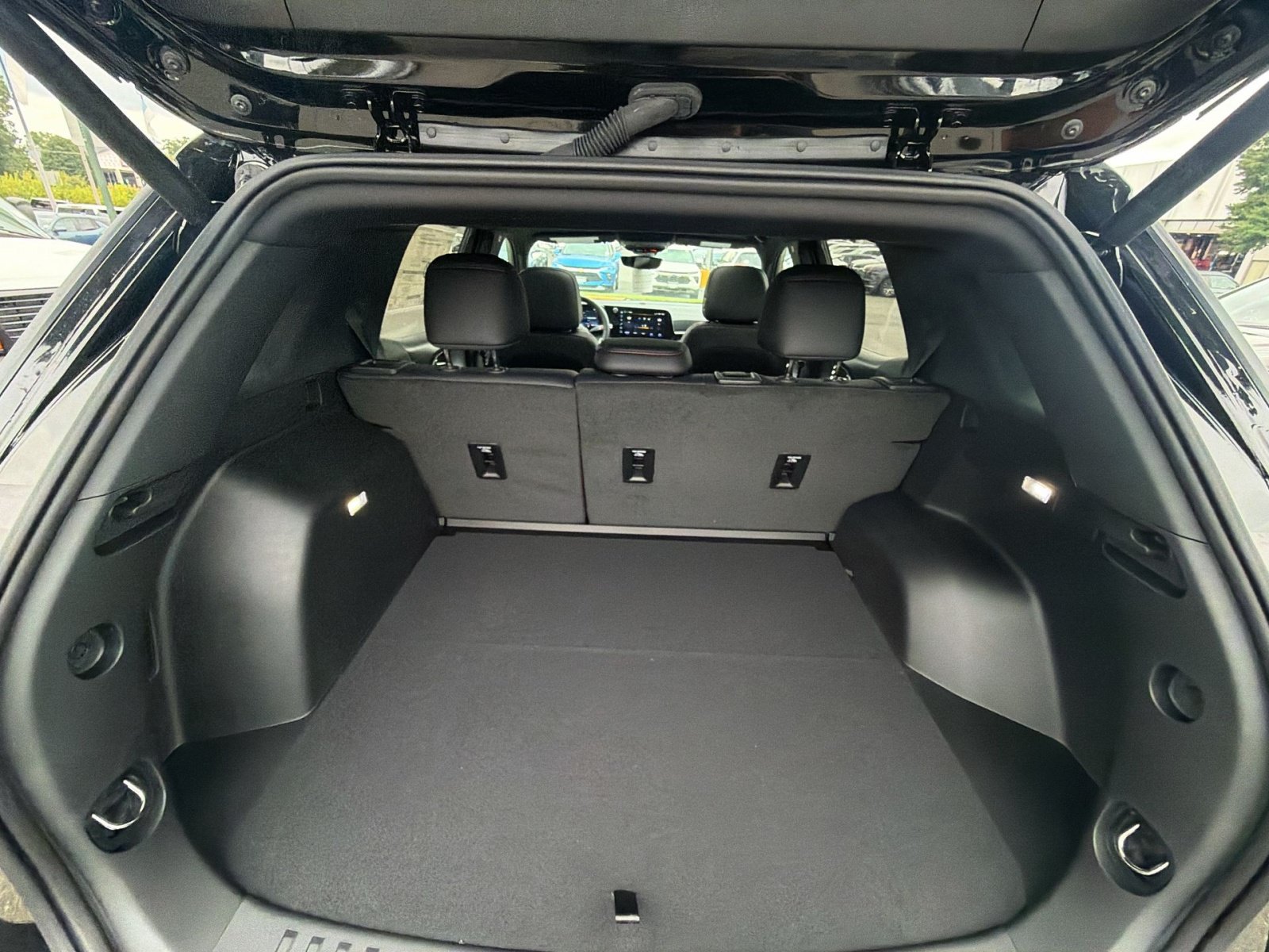New 2027 Chevrolet Equinox RS w/ Safety and Technology Package AWD/4WD image 26