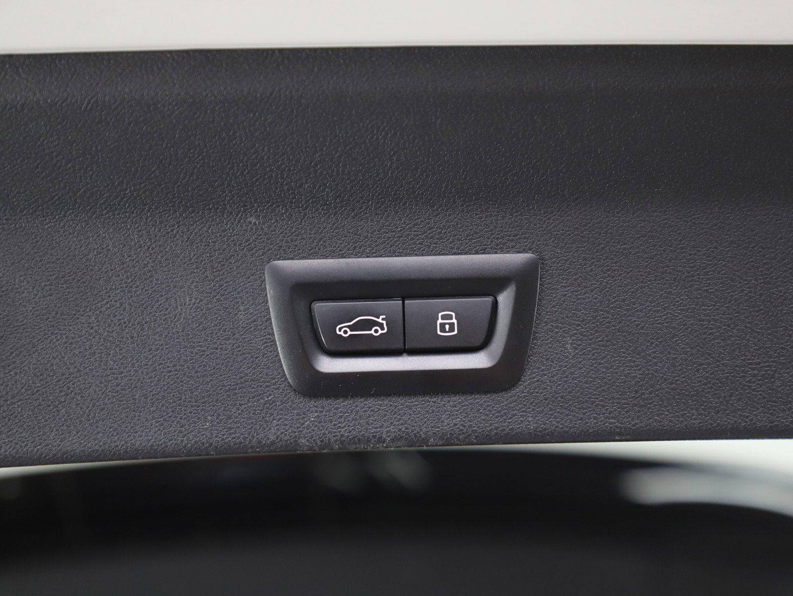 Used 2024 BMW X3 xDrive30i image 18