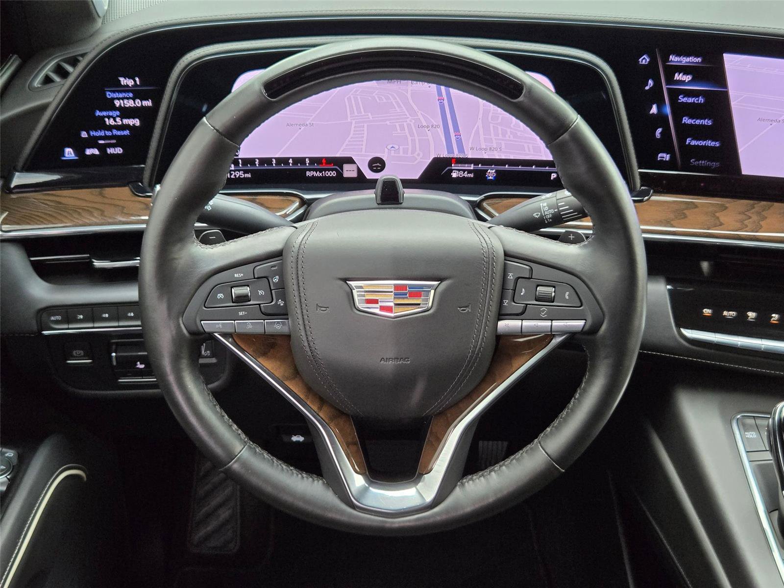 Used 2023 Cadillac Escalade Sport Platinum w/ Heavy-Duty Trailer Package AWD/4WD image 15