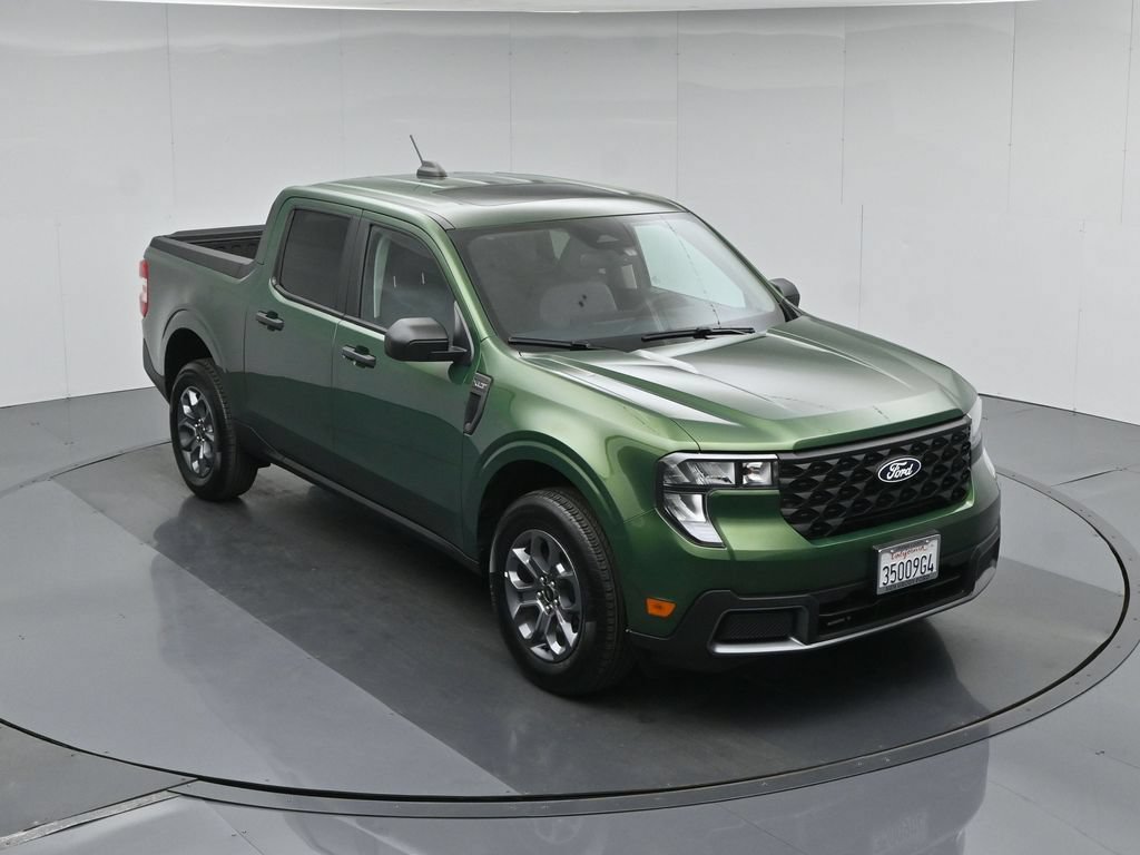Used 2025 Ford Maverick XLT FWD image 40