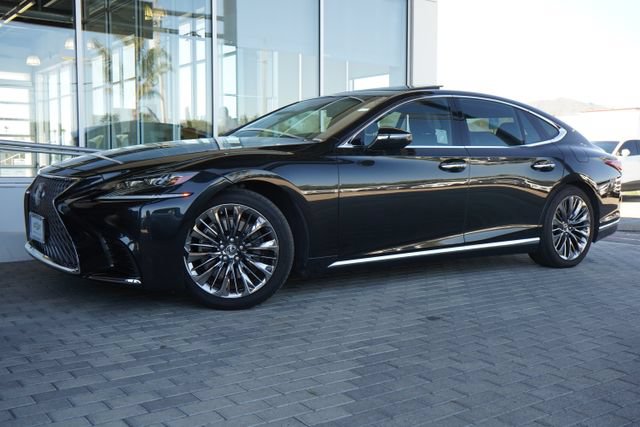 Used 2020 Lexus LS 500 w/ Accessory Package (Z2) RWD image 4