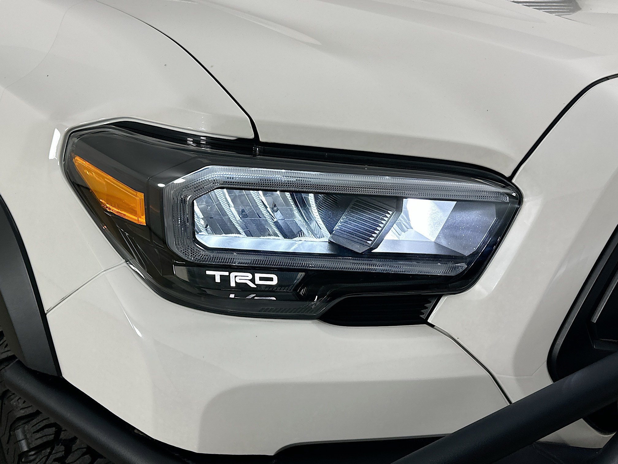 Used 2021 Toyota Tacoma TRD Pro AWD/4WD image 9