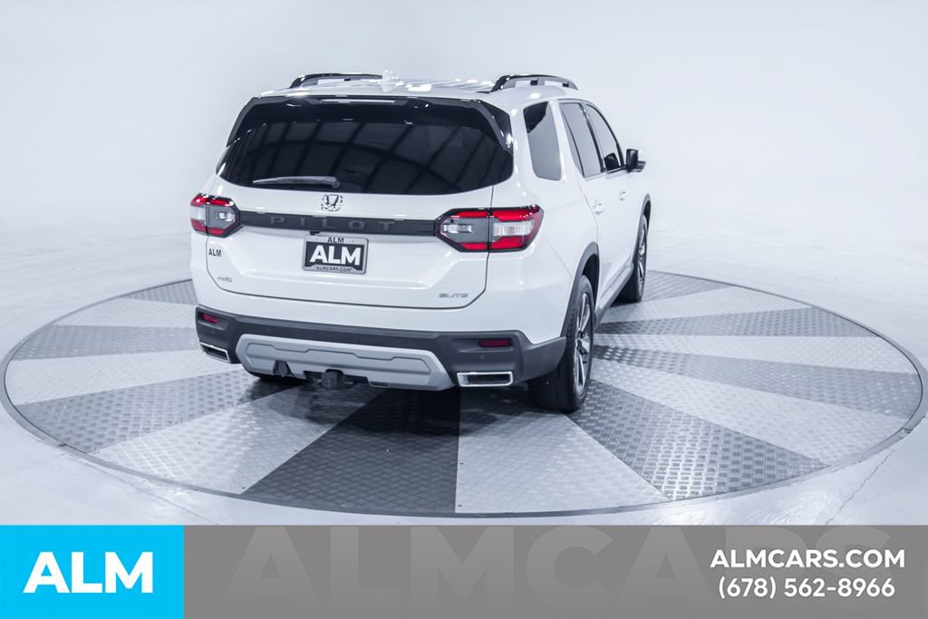 Used 2023 Honda Pilot Elite image 8