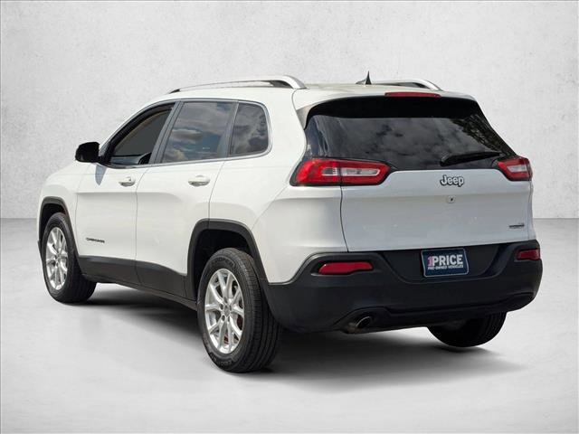 Used 2017 Jeep Cherokee Latitude image 8