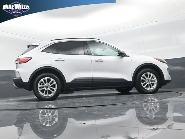 Used 2021 Ford Escape SE w/ Cold Weather Package image 24