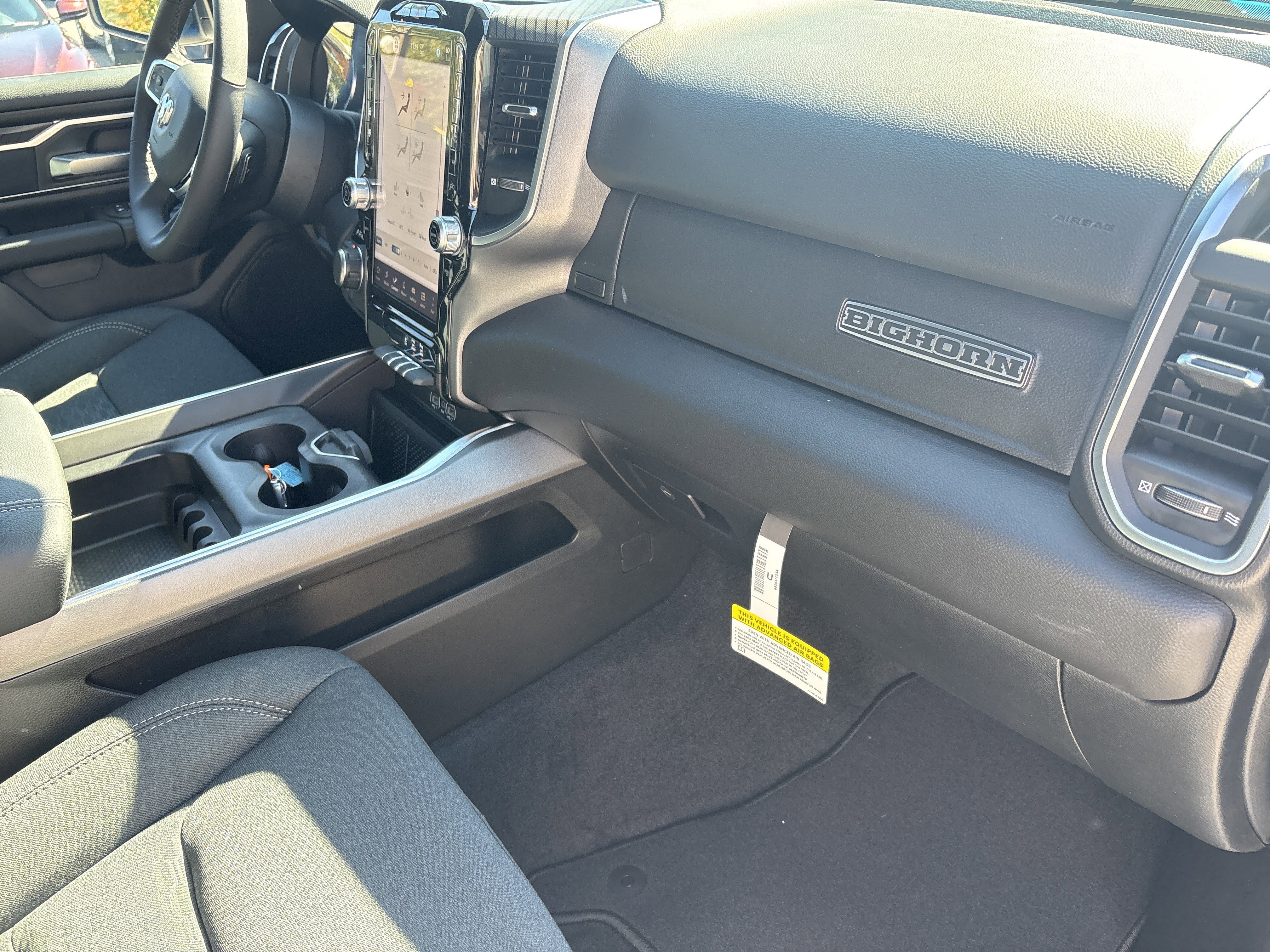 New 2026 RAM 1500 4x4 Crew Cab image 13