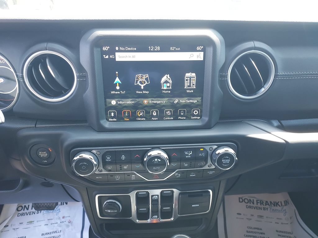 Used 2020 Jeep Gladiator Overland AWD/4WD image 21