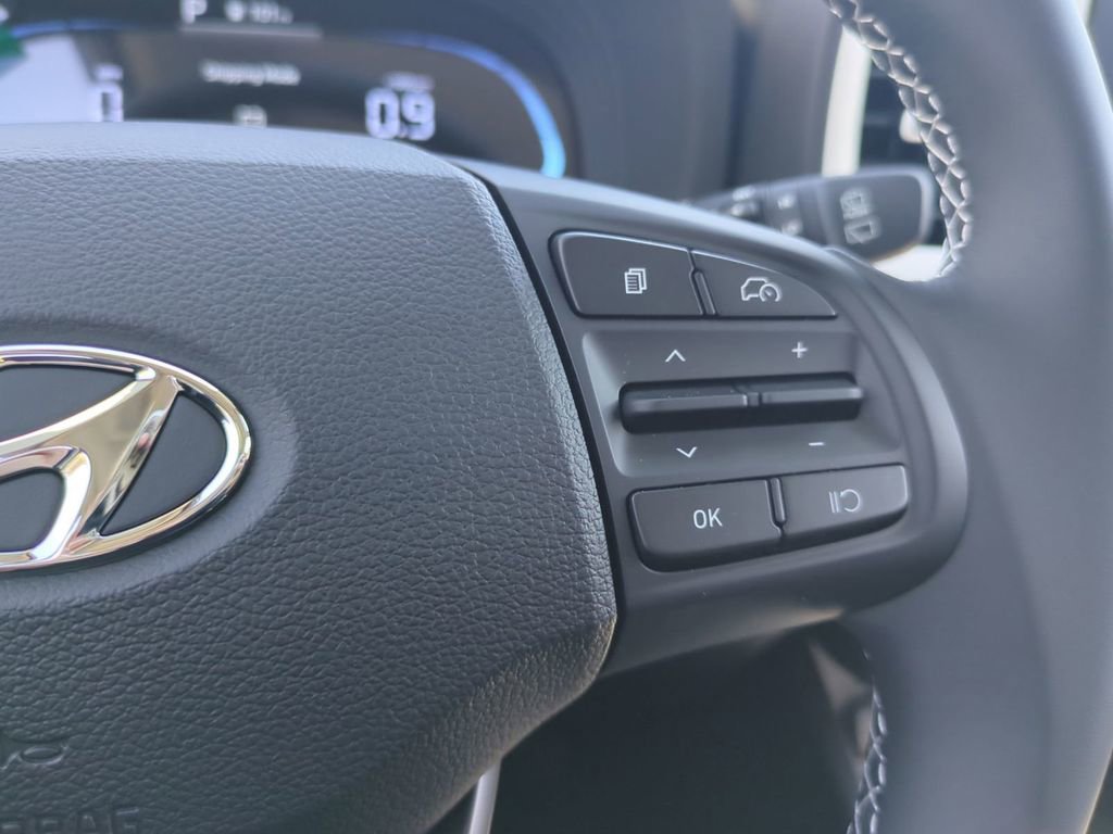 New 2026 Hyundai Venue SEL image 30