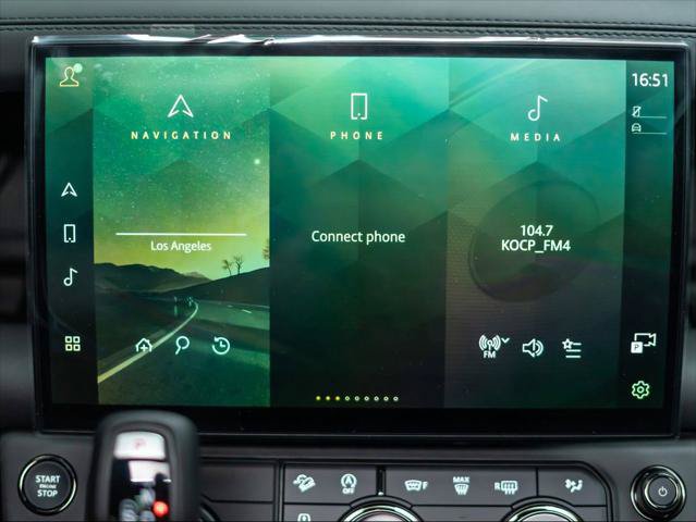 New 2026 Land Rover Defender 110 OCTA AWD/4WD image 26