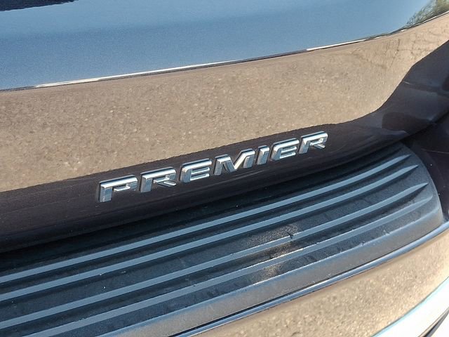 Used 2024 Chevrolet Suburban Premier AWD/4WD image 31