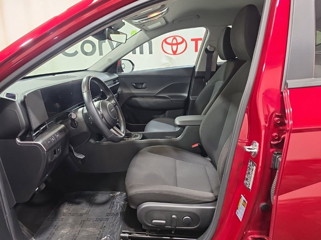 Used 2024 Hyundai Kona SEL FWD image 25