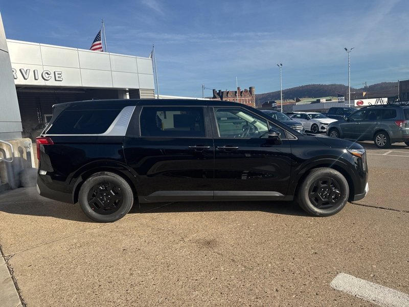 New 2026 Kia Carnival image 8