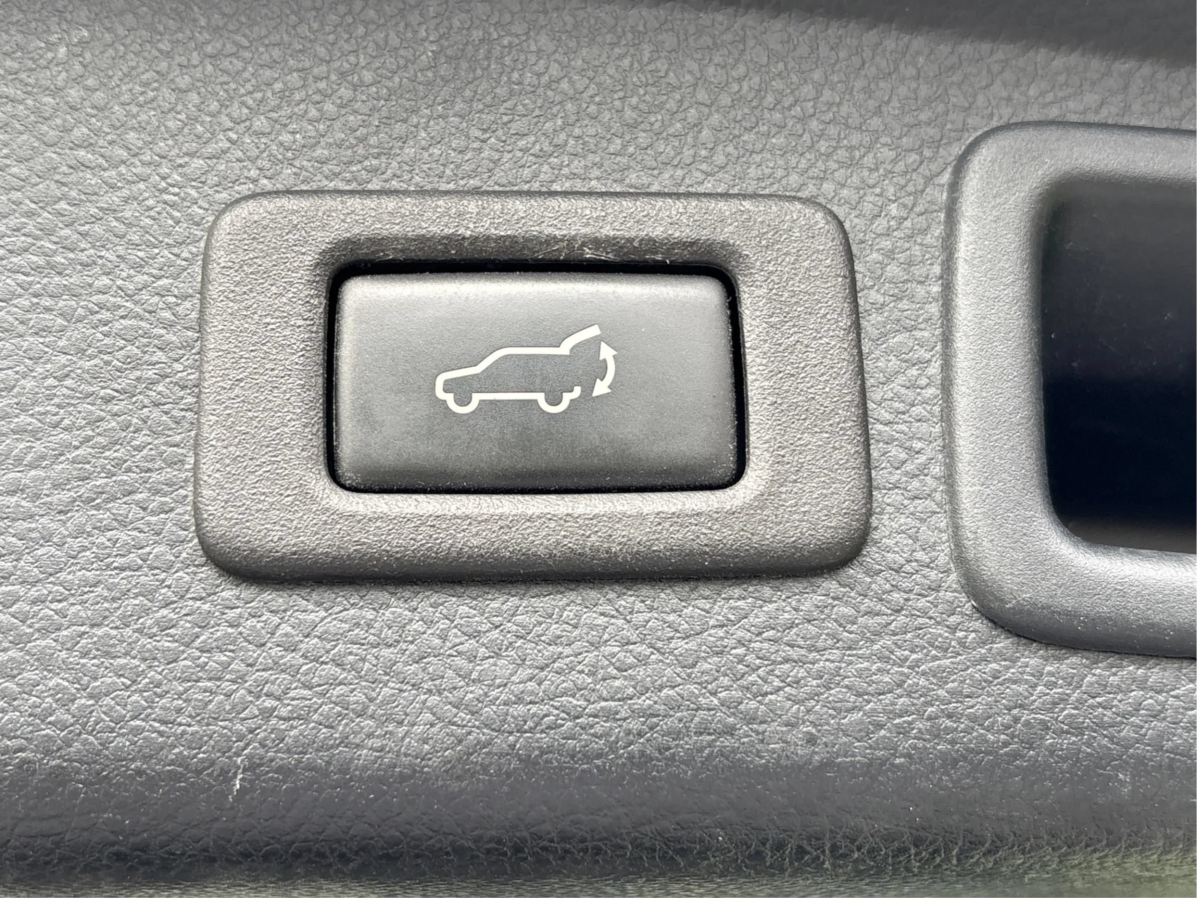 Used 2017 Subaru Forester 2.5i Premium AWD/4WD image 57