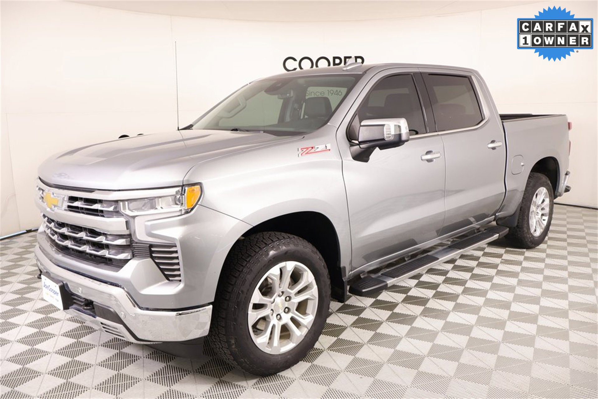 Used 2023 Chevrolet Silverado 1500 LTZ image 11