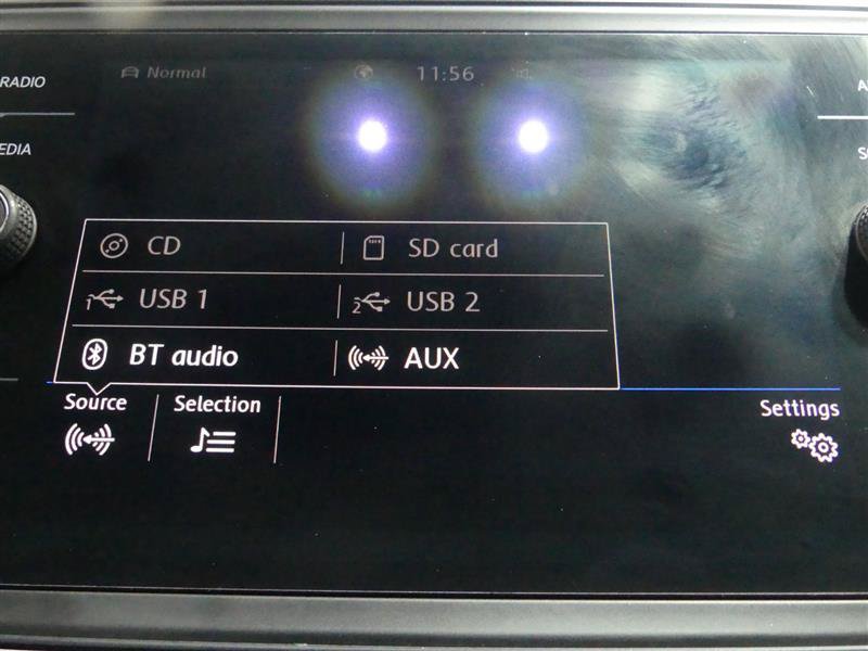 Used 2020 Volkswagen Atlas Cross Sport SE AWD/4WD image 43