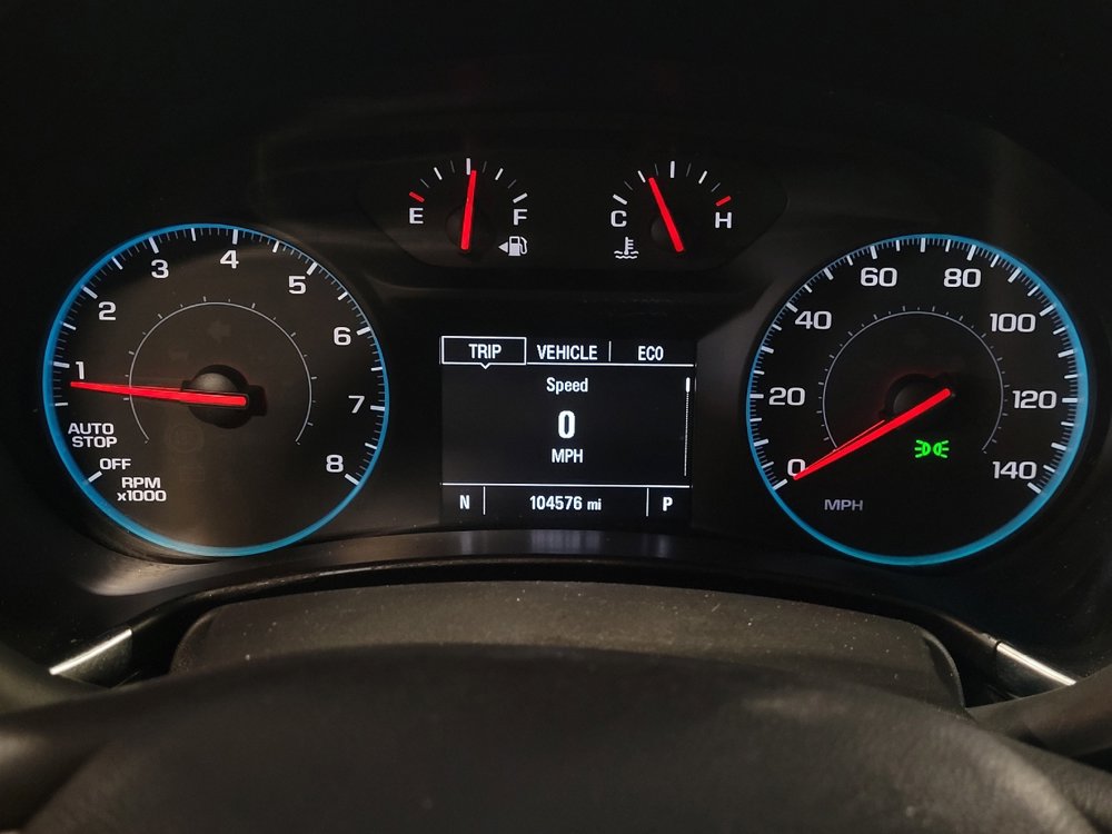 Used 2018 Chevrolet Equinox LS image 23