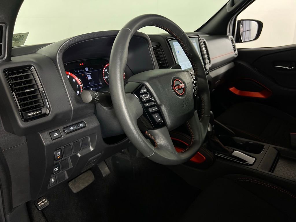 Used 2024 Nissan Frontier Pro-X w/ Technology Package image 21
