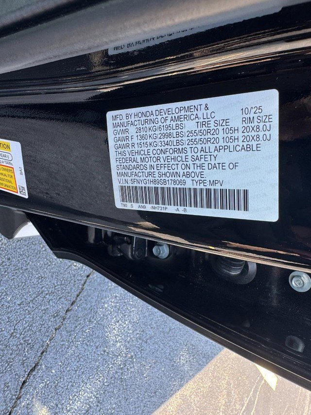 Certified 2025 Honda Pilot Elite image 30